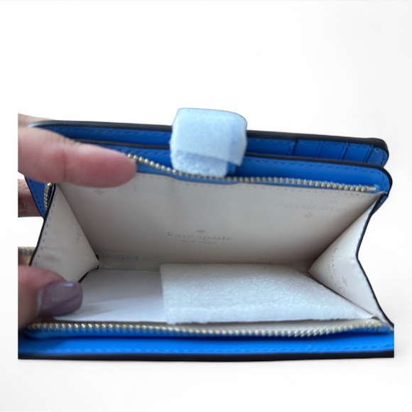 Kate Spade Vibrant Blue Wallet - Picture 4 of 5